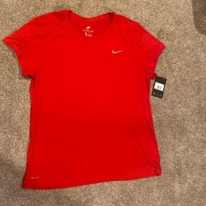 Nike Women’s Legend Tee